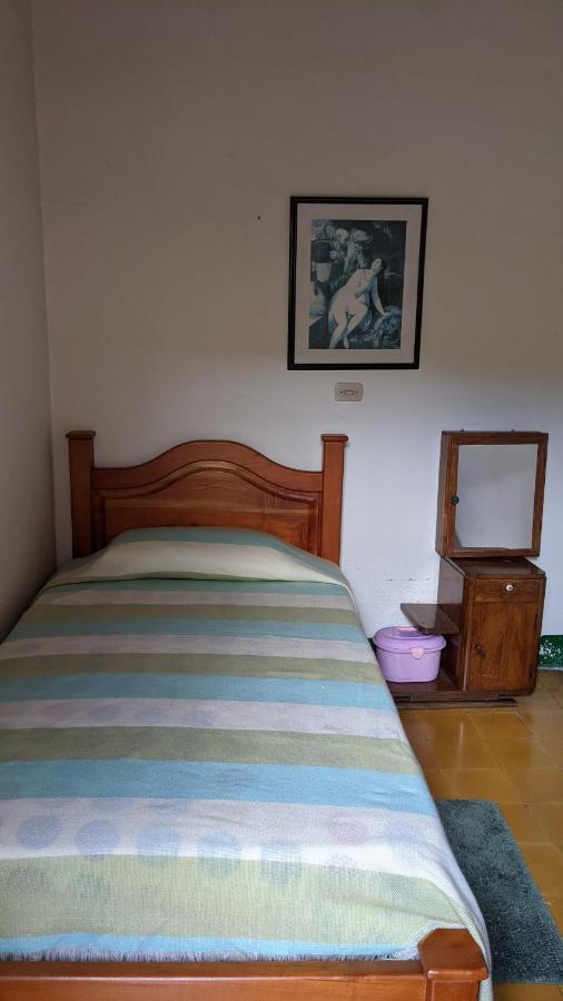 Vivienda Turistica - Casa De Carola Hotel Jardin Ngoại thất bức ảnh