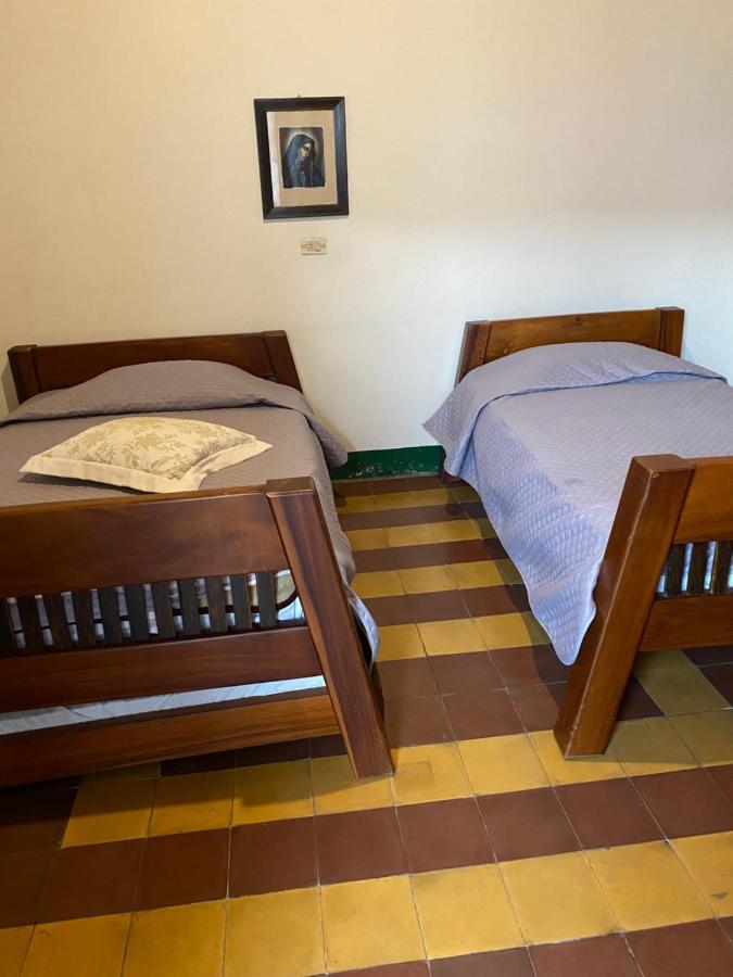 Vivienda Turistica - Casa De Carola Hotel Jardin Ngoại thất bức ảnh