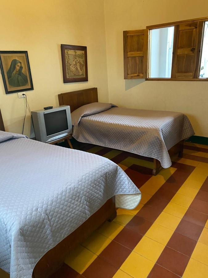Vivienda Turistica - Casa De Carola Hotel Jardin Ngoại thất bức ảnh